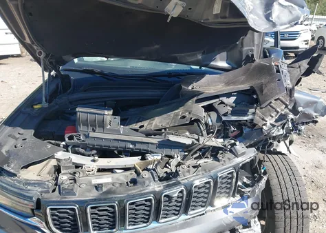 2022 Jeep Grand Cherokee L Limited 4X4 z USA, uszkodzony, nr VIN 1C4RJKBG2N8531526